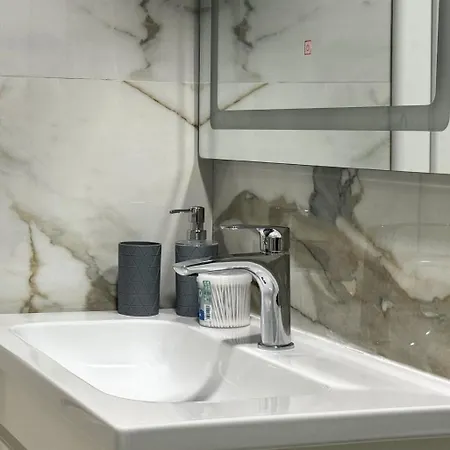 Imagination Апартаменты Тирана